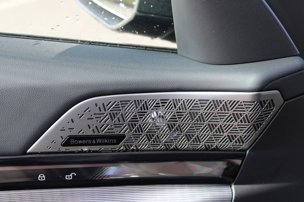 BMW i4 14