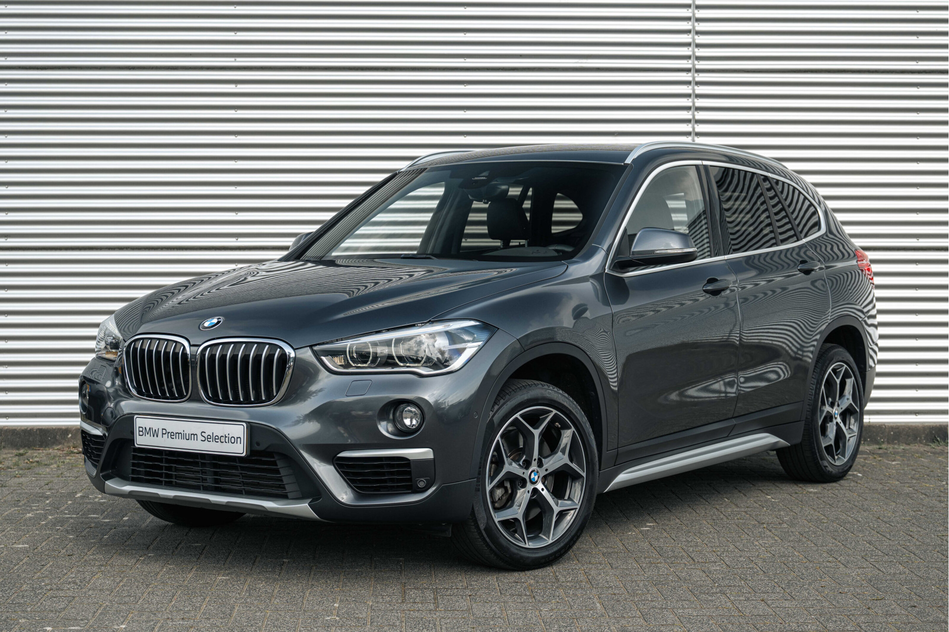 BMW X1 sDrive20i xLine Automaat