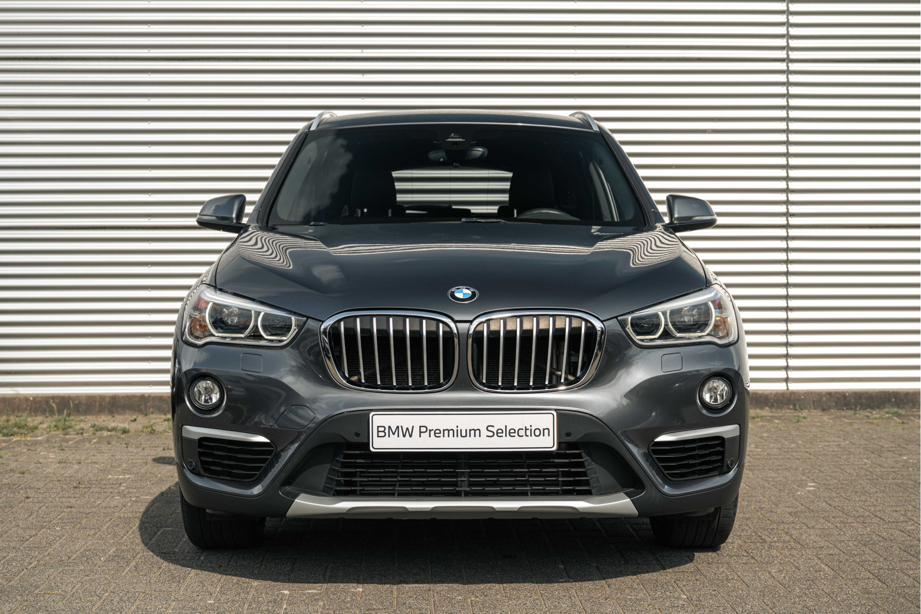 BMW X1 9