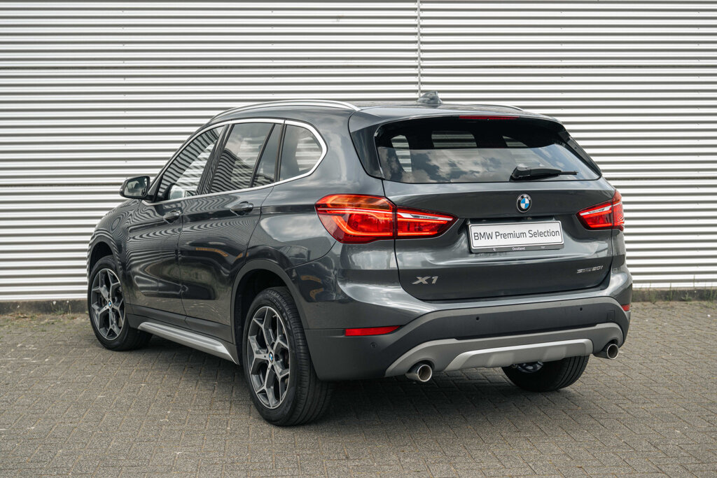 BMW X1 12