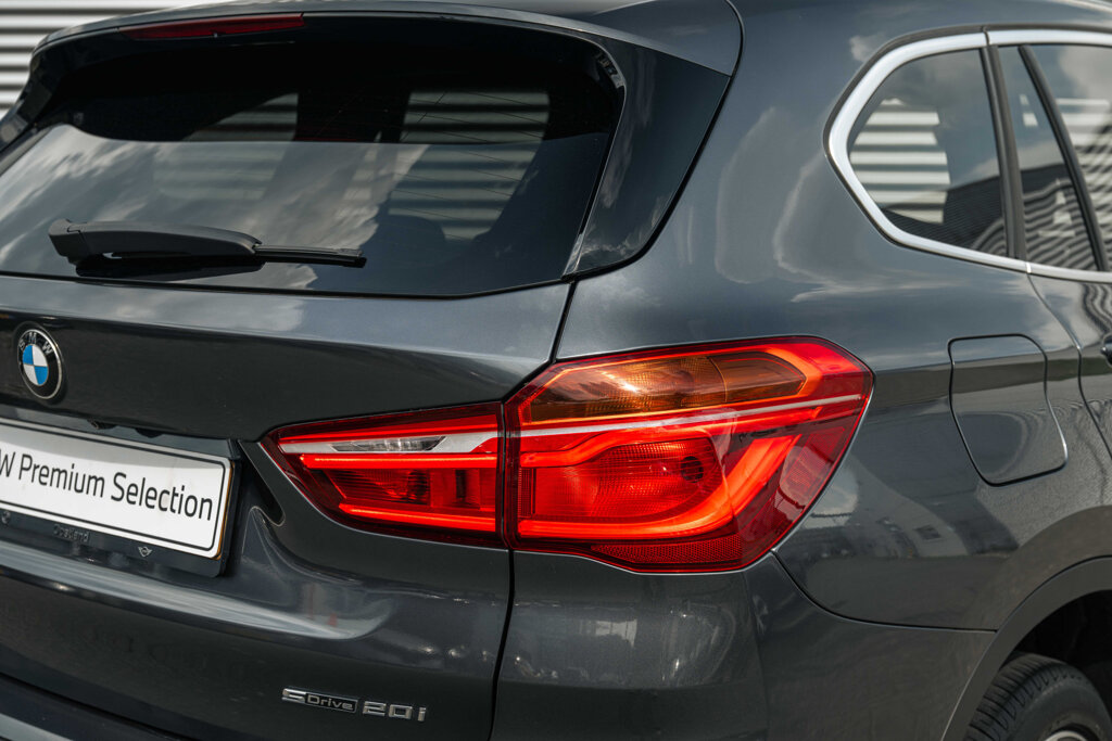 BMW X1 16