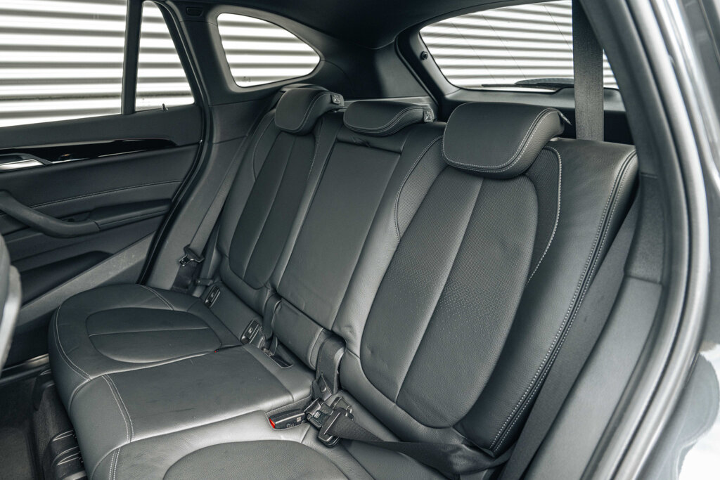 BMW X1 43