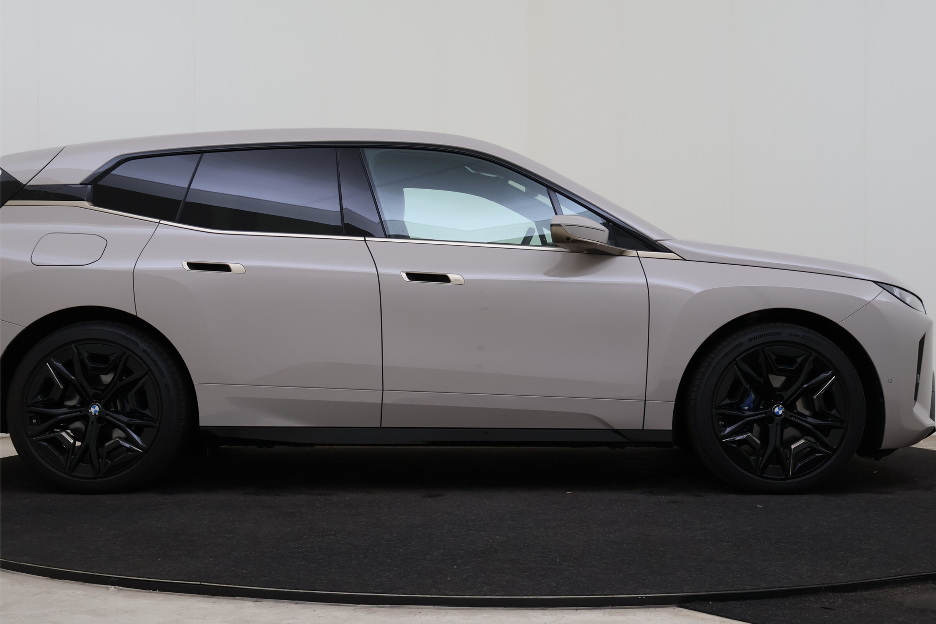 BMW iX 7