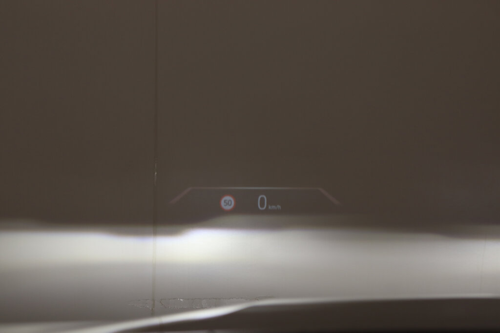 BMW iX 41