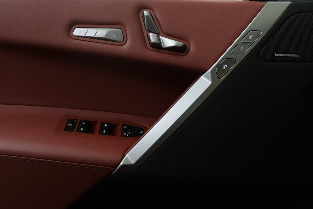 BMW iX 42