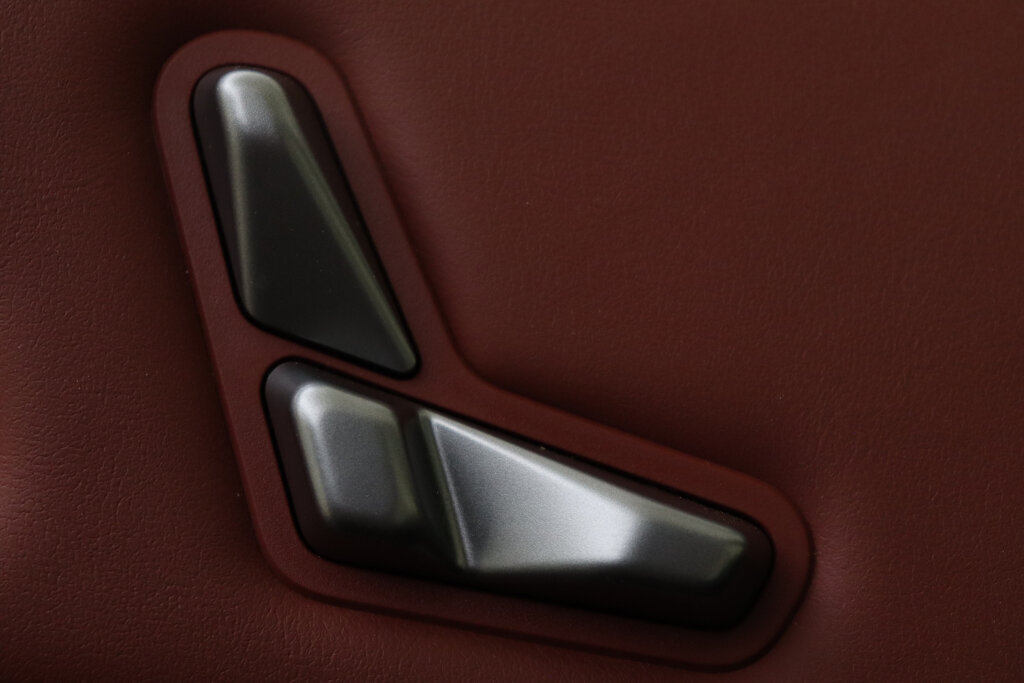 BMW iX 44