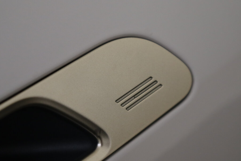 BMW iX 57
