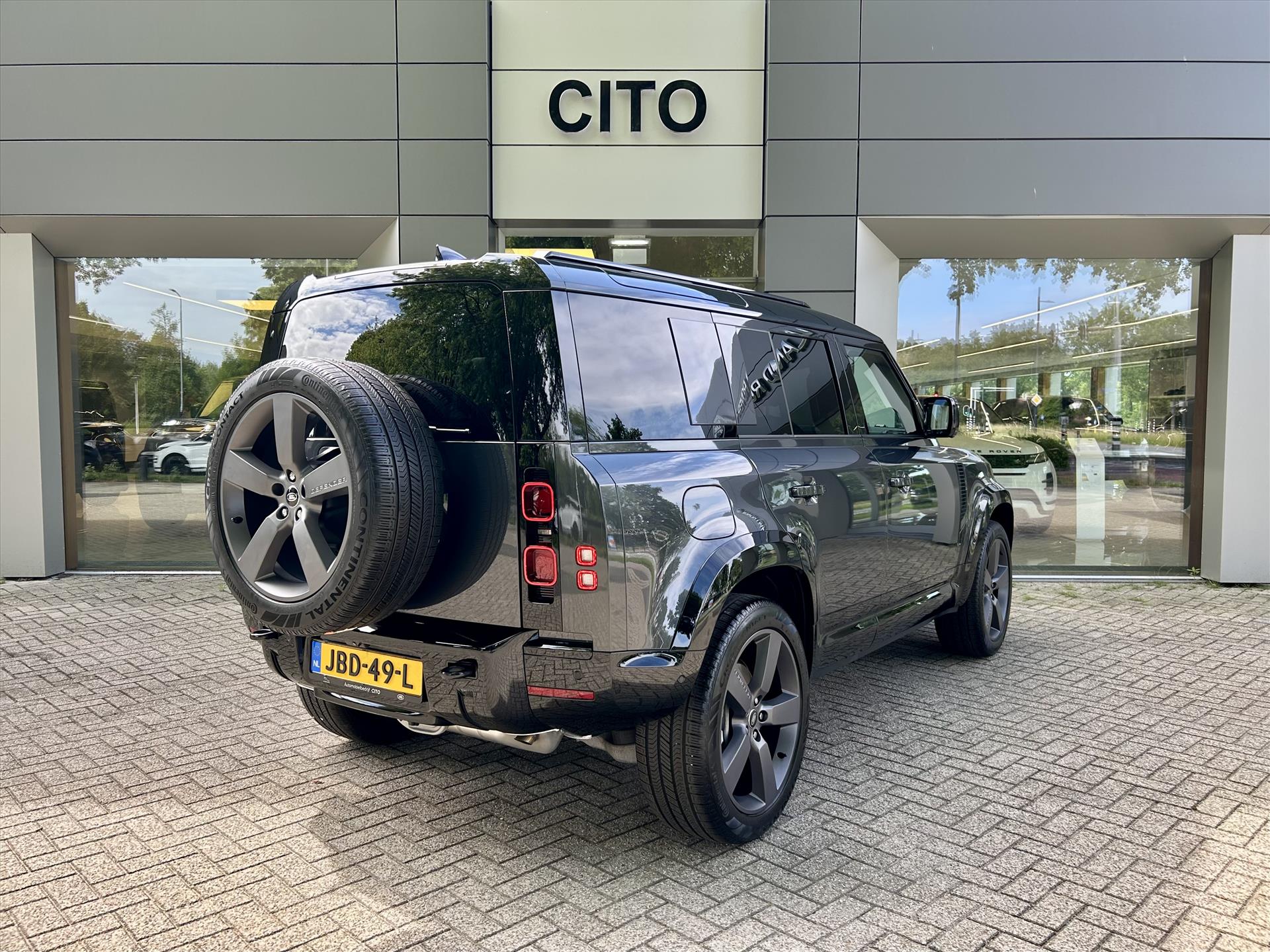 Land Rover Defender 110 P300e PHEV AWD X-Dynamic SE - 22'' originele velgen - Afbeelding 3