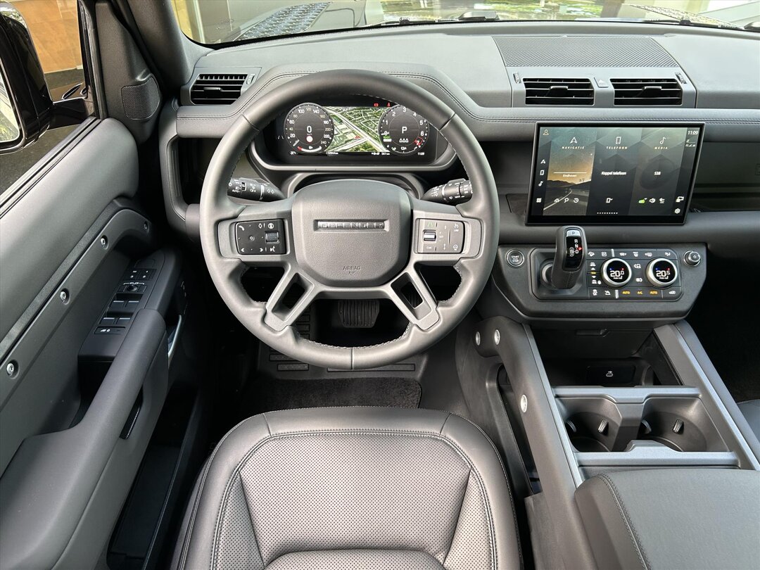Land Rover Defender - foto 6