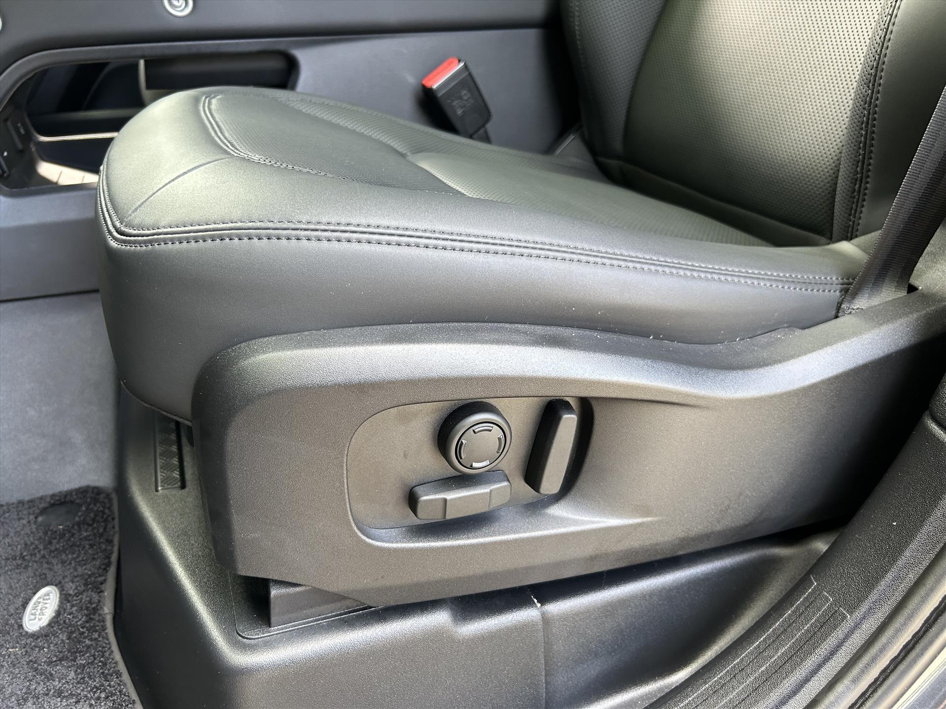 Land Rover Defender - foto 10