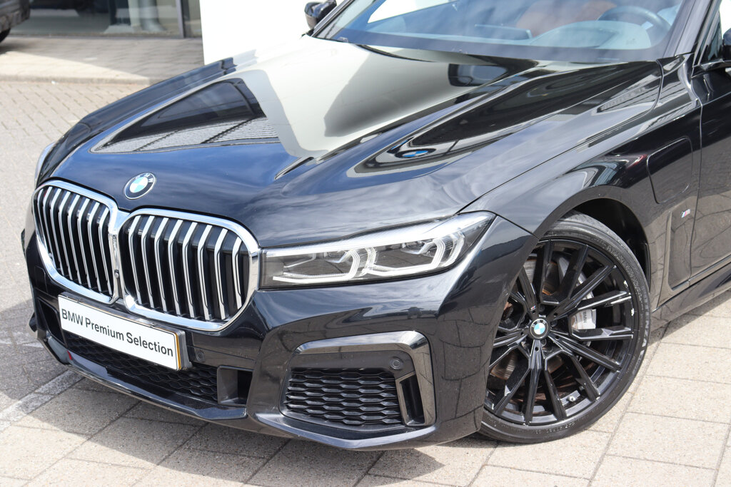 BMW 7 Serie 4