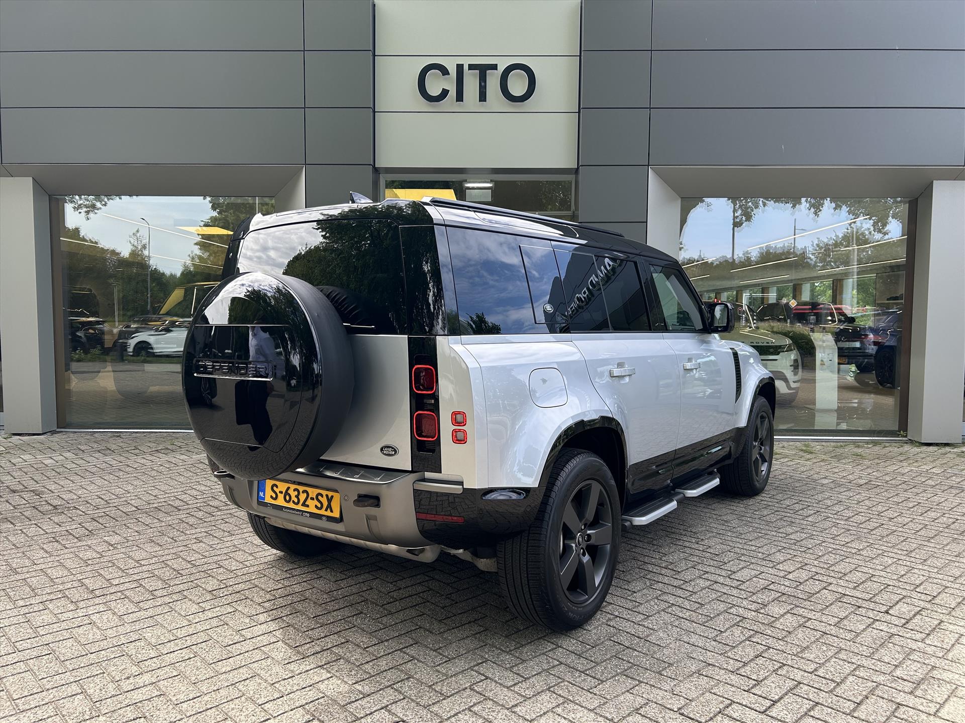 Land Rover Defender 110 P400e PHEV AWD Aut X-Dynamic HSE - Afbeelding 3