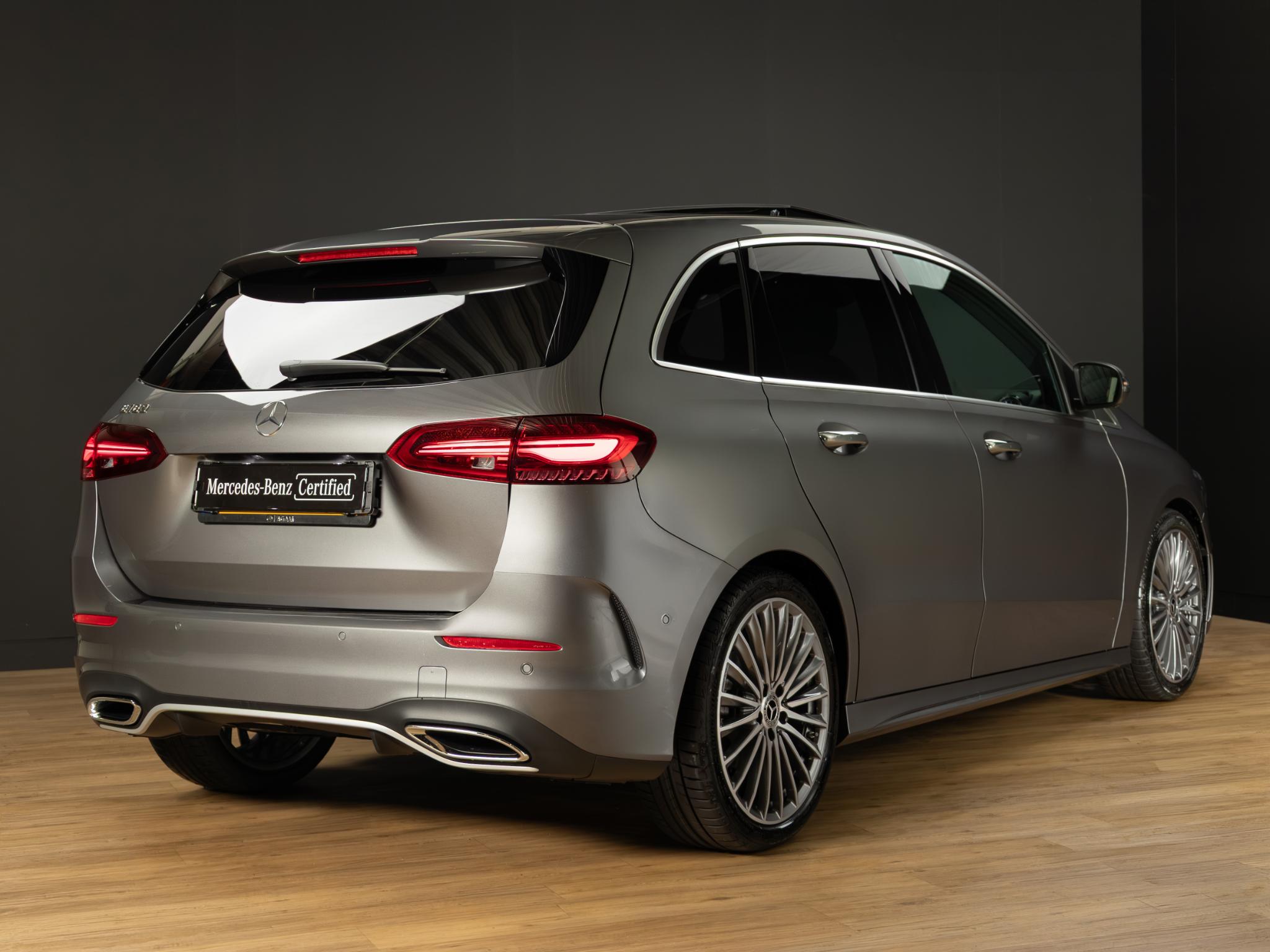 Mercedes-Benz B-Klasse 180 Business Solution AMG - Afbeelding 2