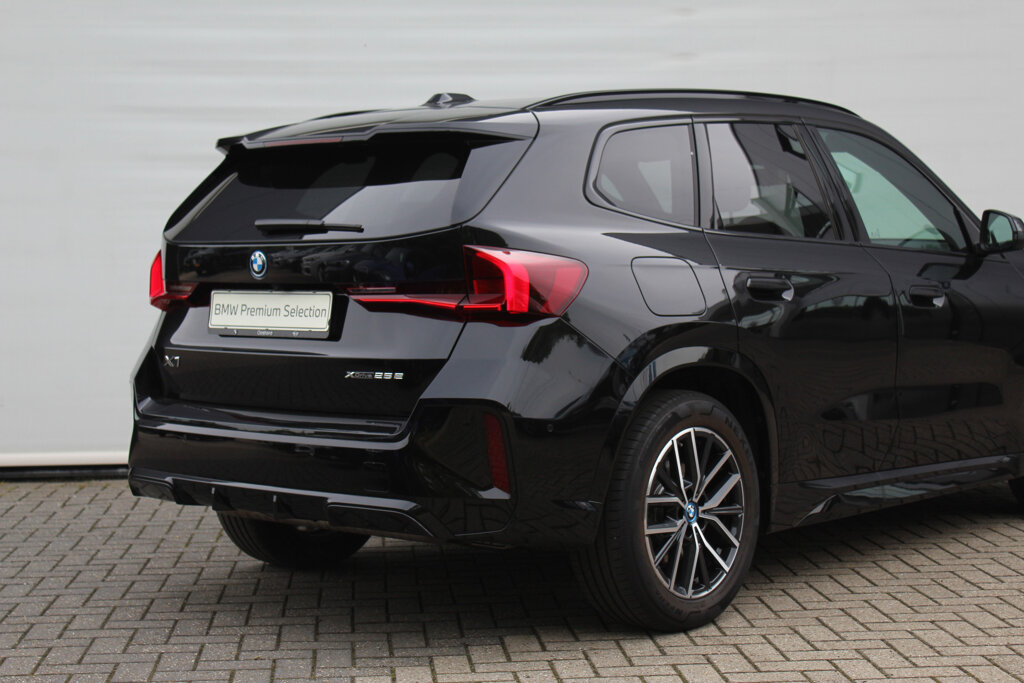 BMW X1 21