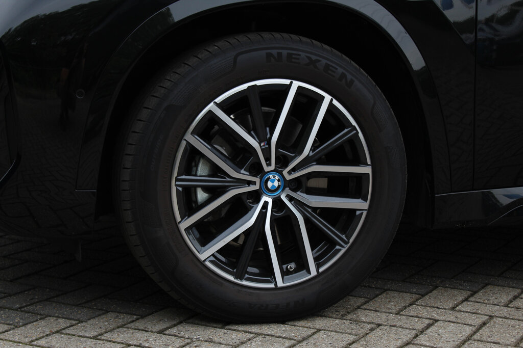 BMW X1 30