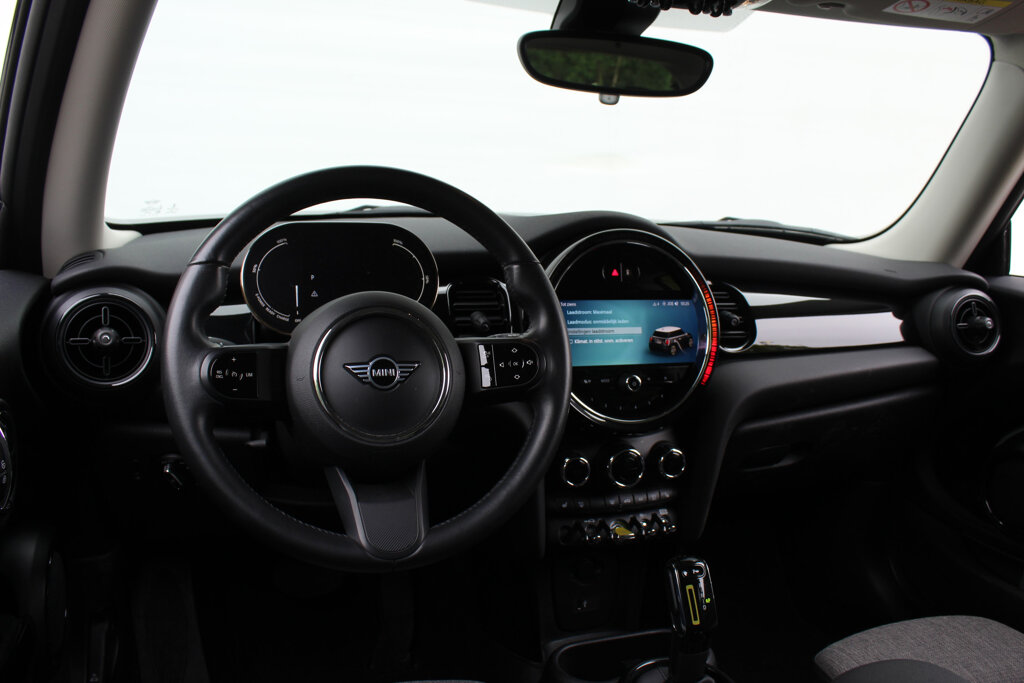 MINI Electric 12
