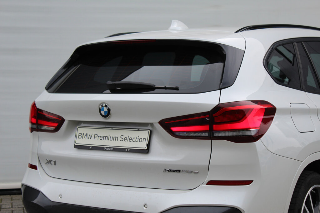BMW X1 16
