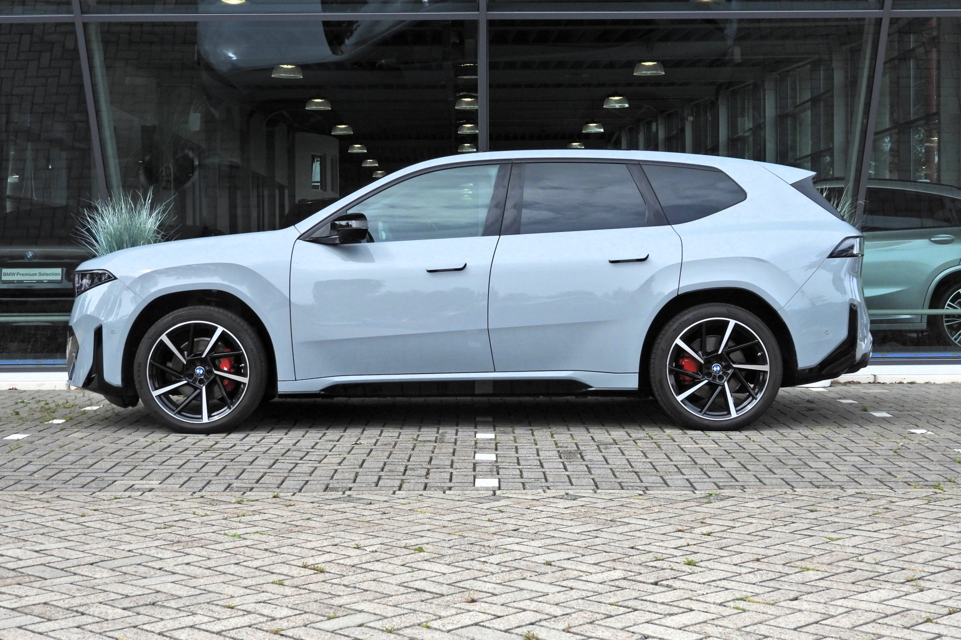BMW iX3 50 xDrive M Sport
