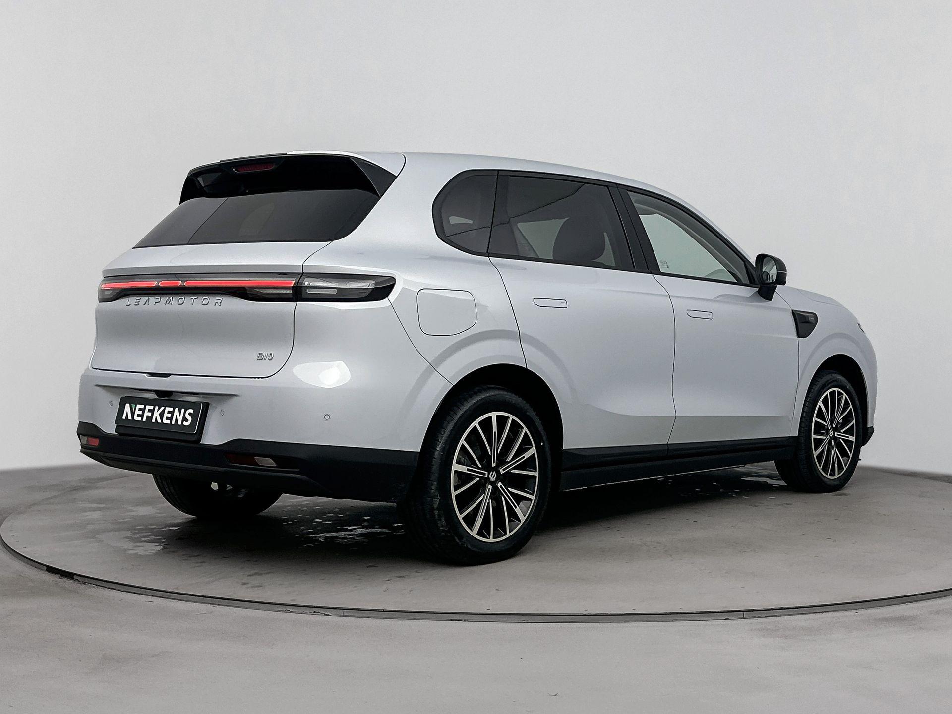 Leapmotor B10 Design Hybrid EV 18.8 kWh - Afbeelding 3
