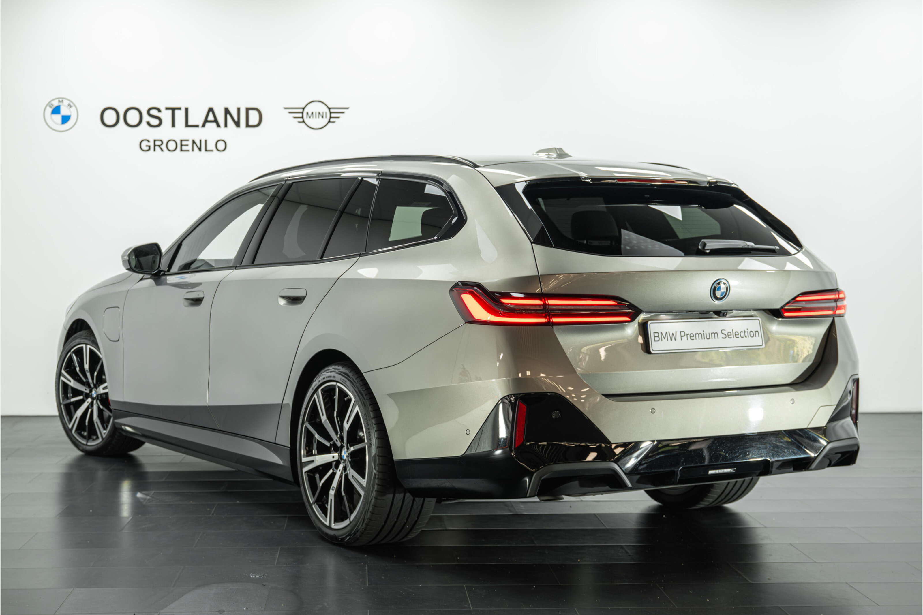 BMW 5 Serie Touring 530e M Sport Automaat