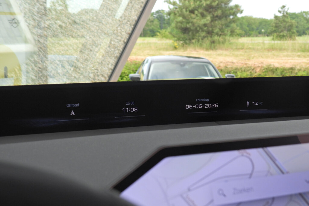 BMW iX3 46