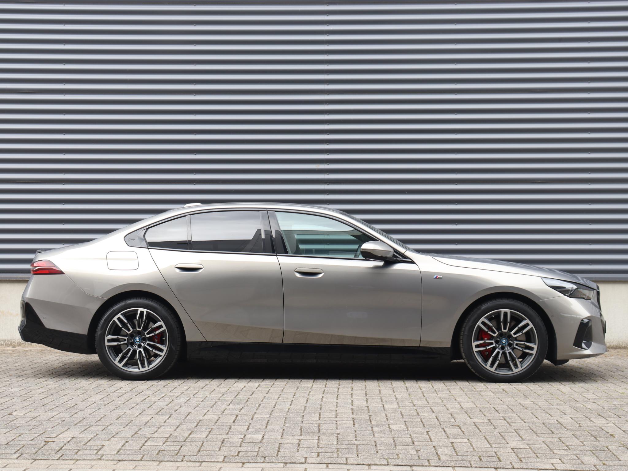 BMW i5 eDrive40 - Afbeelding 5
