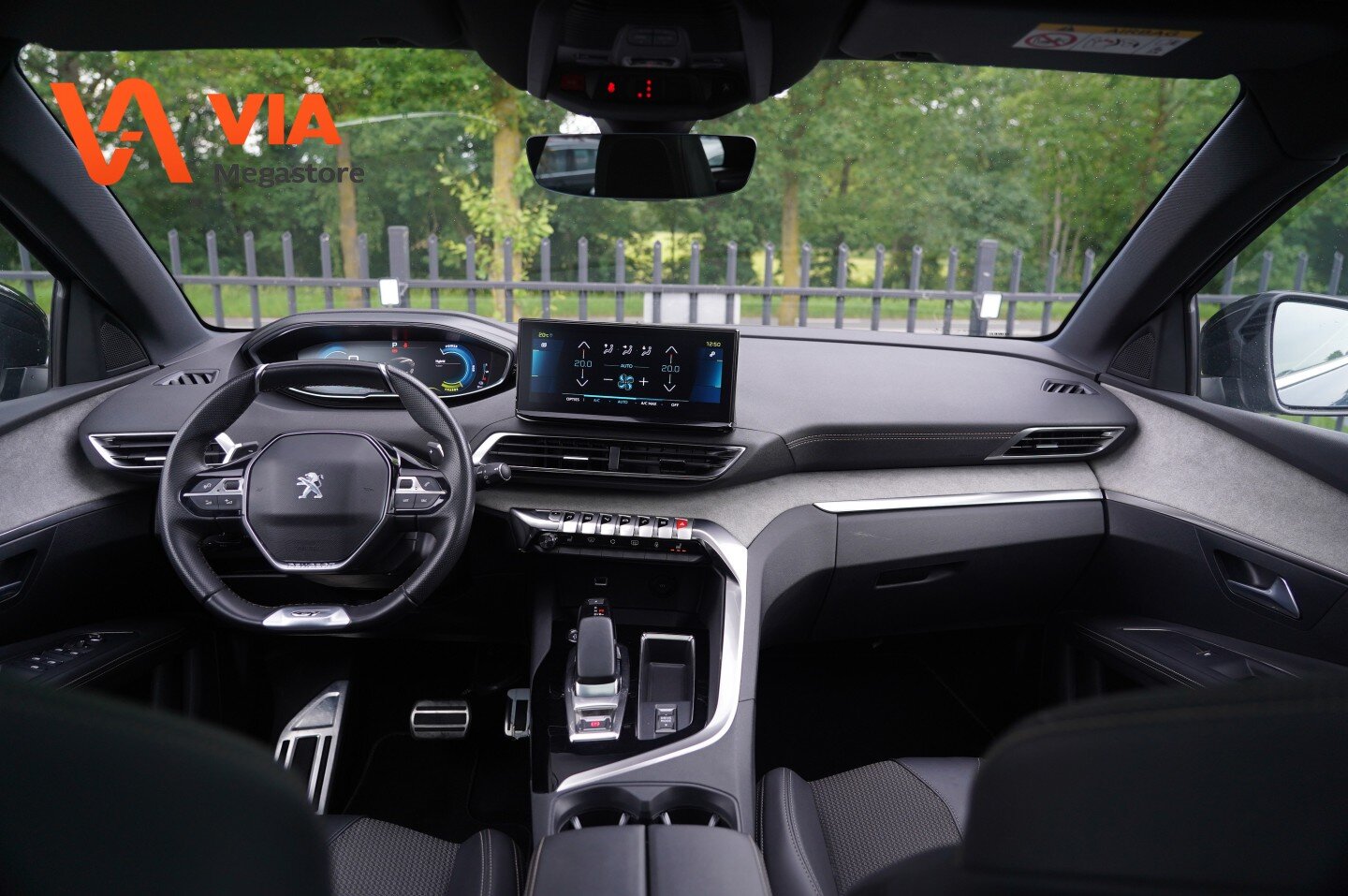 Peugeot 3008 1.6 Hybrid 225 GT | PANO | Camera | PDC | Stoelverw. | ECC | Halfleer | - Afbeelding 2