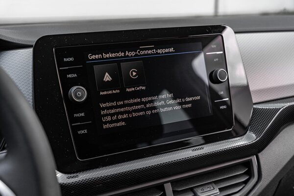 Apple Carplay/Android Auto
