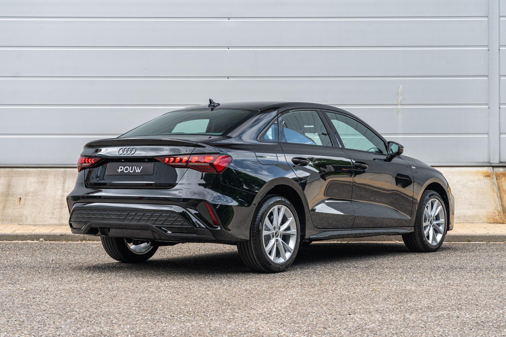 Audi A3 Limousine 30 TFSI 116pk S edition - Afbeelding 2