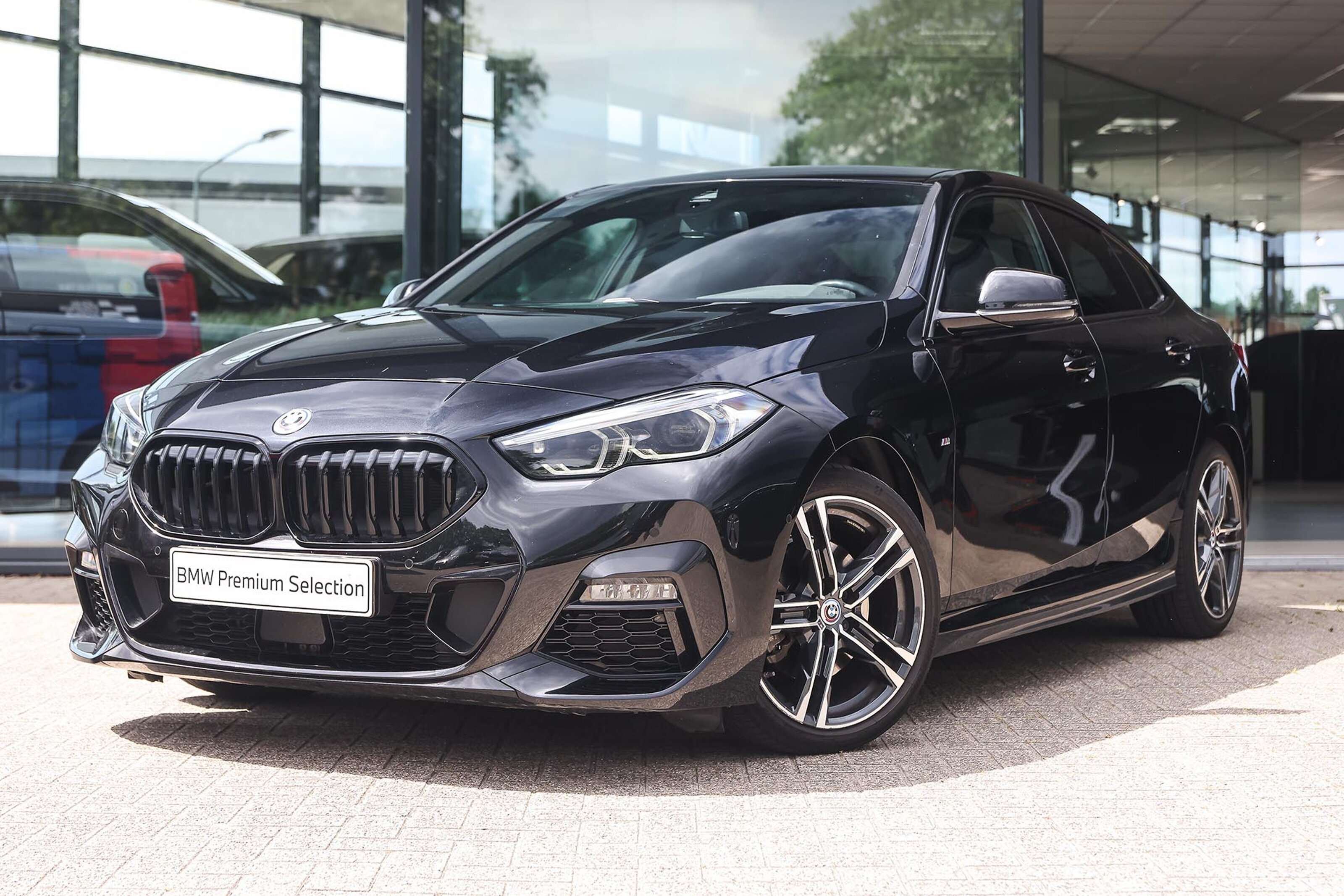 BMW 2 Serie Gran Coupé 218i Executive M Sport Automaat