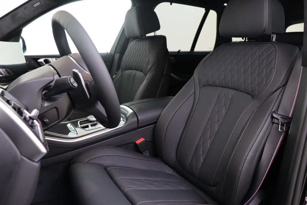 BMW X5 8