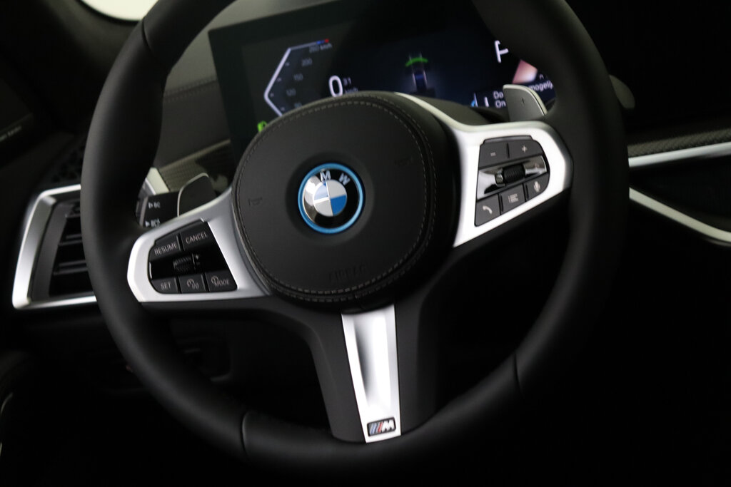 BMW X5 25