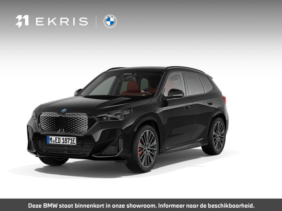BMW iX1 xDrive30