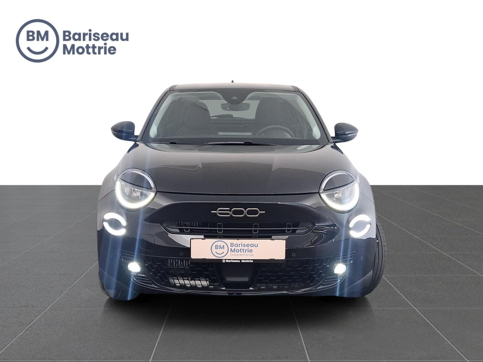 Fiat 600 HYBRID AUTOMAAT 145PK *CAMERA ACHTER SENSOREN - Afbeelding 2