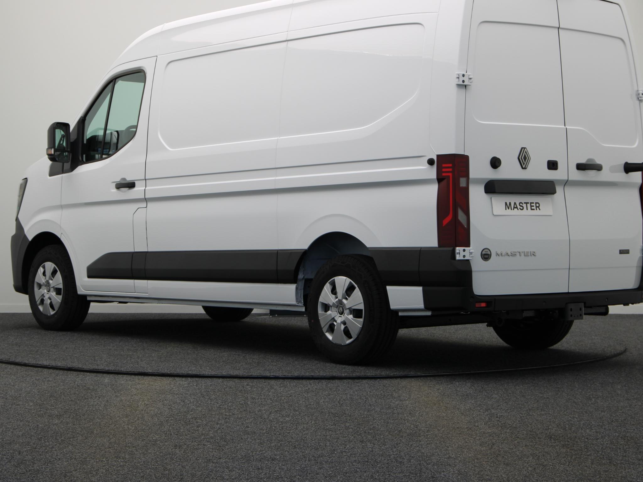 Renault Master E-Tech T35 L2H2 Extra long range 87 kWh - Afbeelding 2