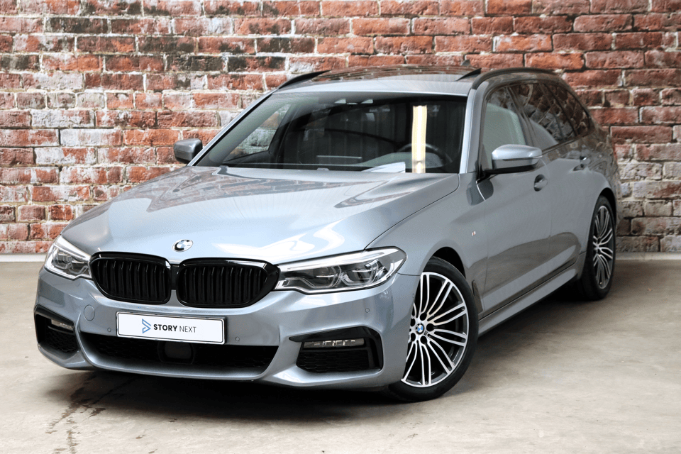 BMW 5 Serie Touring 520i High Executive M Sport Pakket Automaat - Afbeelding 1