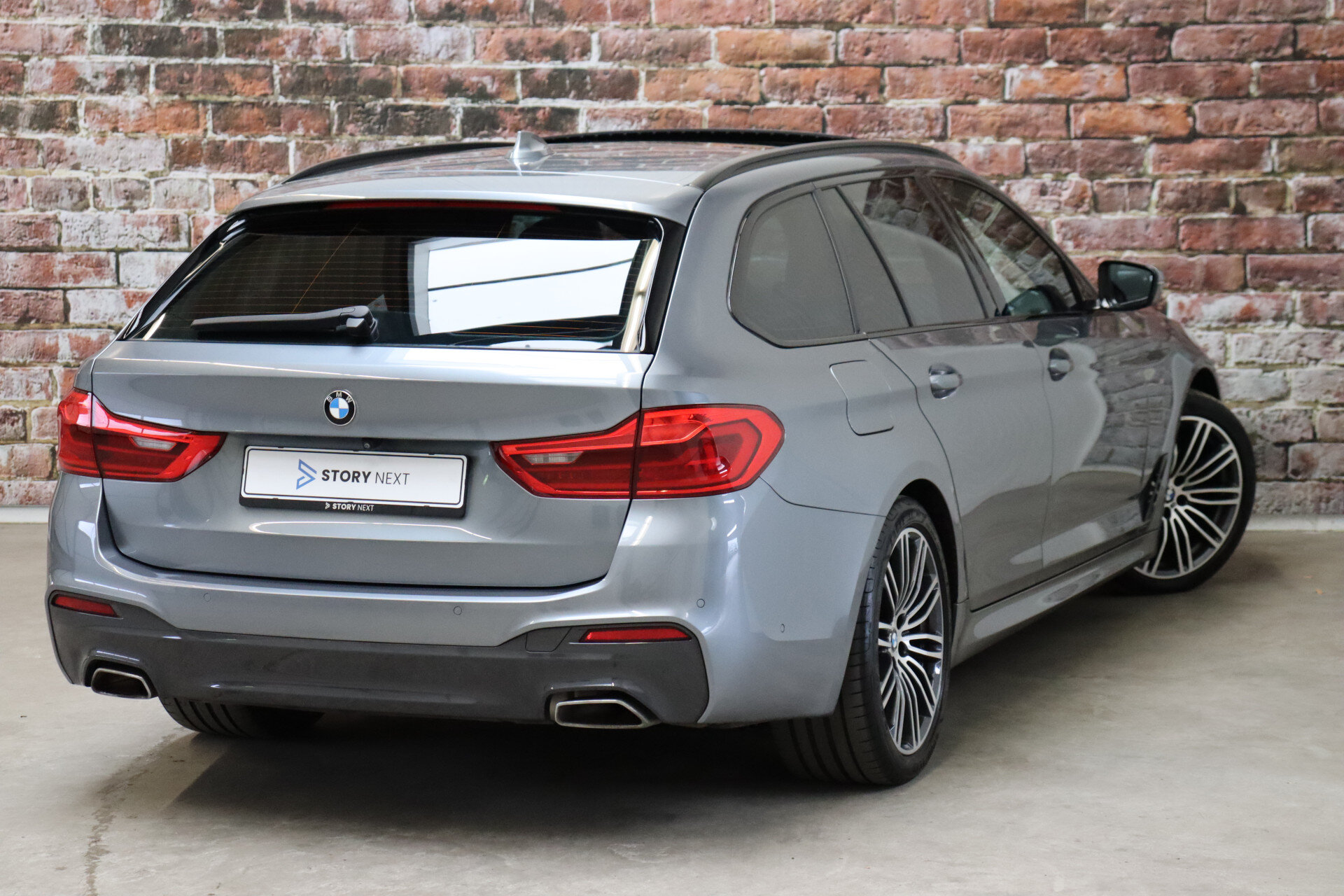 BMW 5 Serie Touring 520i High Executive M Sport Pakket Automaat - Afbeelding 4