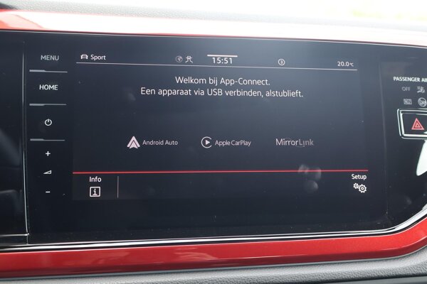 Apple Carplay/Android Auto