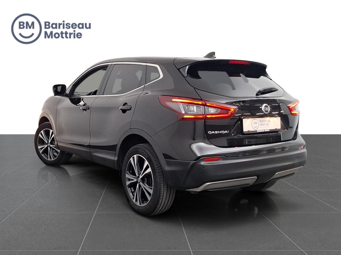 Nissan QASHQAI 1.3 DIG-T N-Connecta *ZETEL VERWARMING*360°CAMERA SENSOREN*DAB*GPS* - Afbeelding 4
