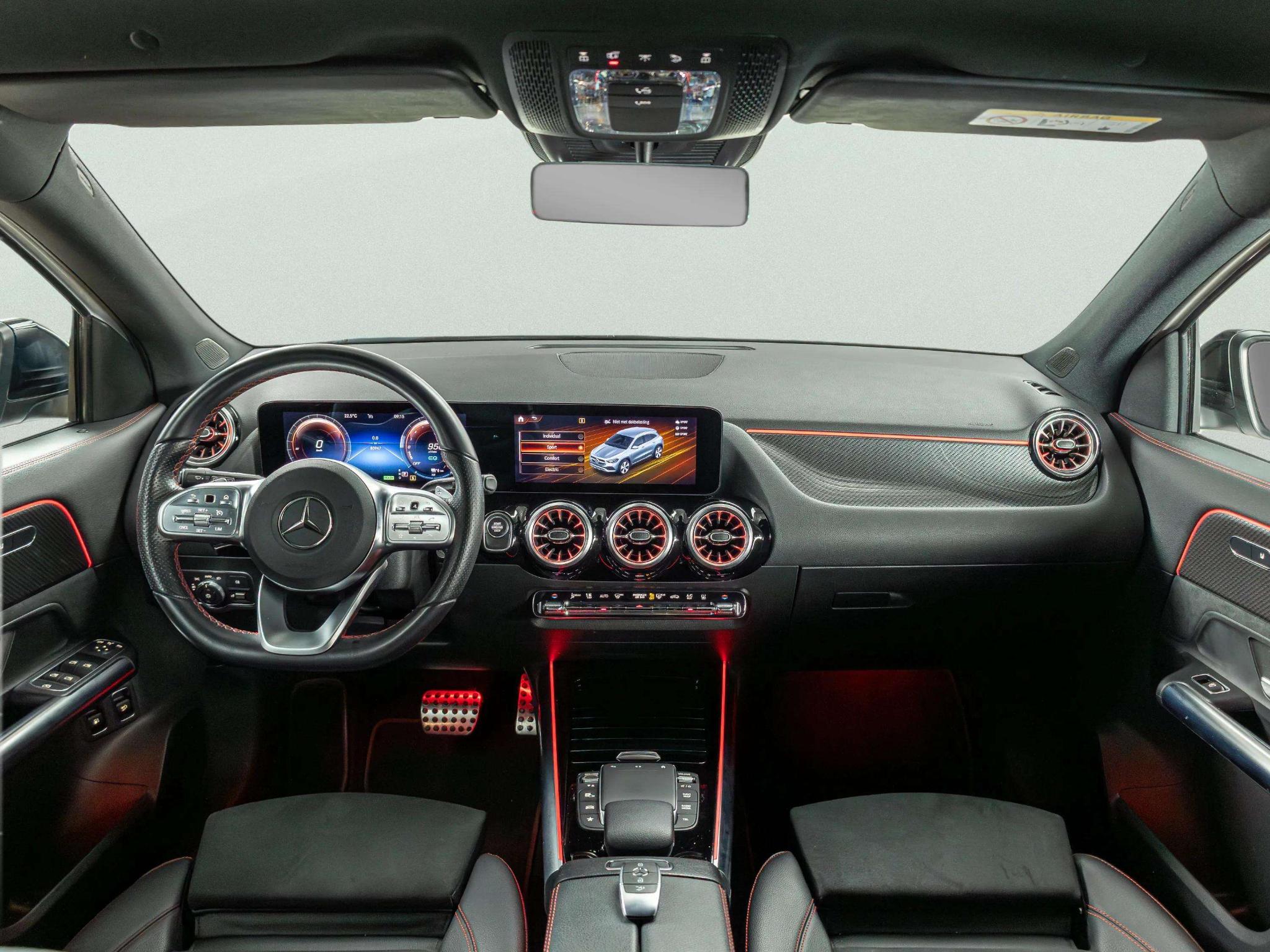 Mercedes-Benz GLA 250 e AMG Line - Afbeelding 3