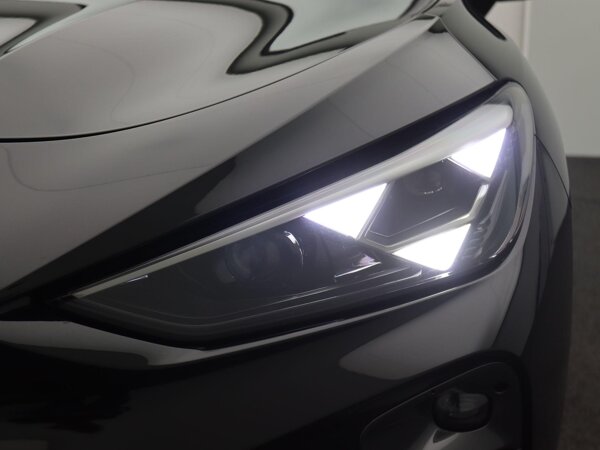 Koplampverlichting Matrix LED in signature vorm