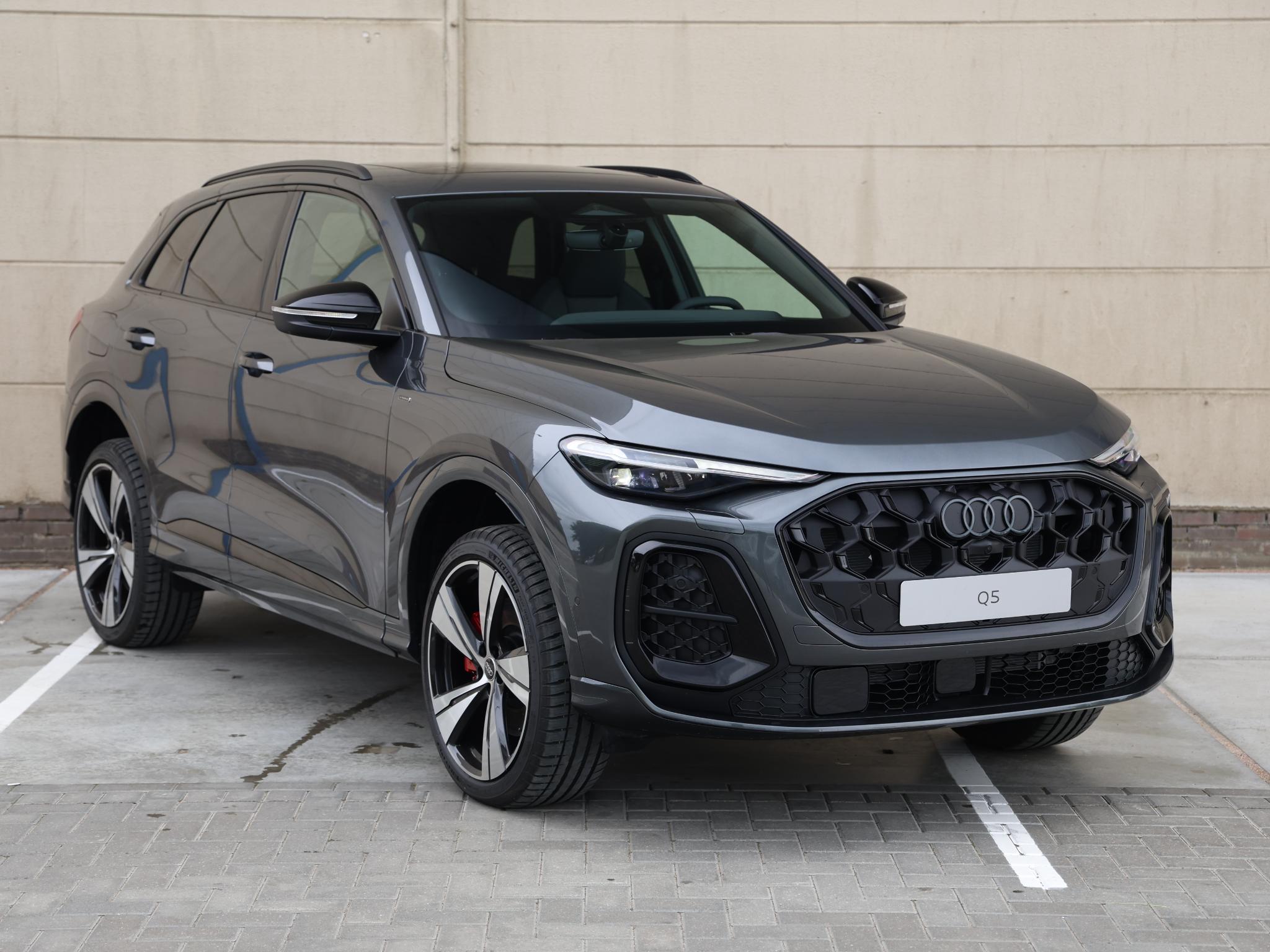 Audi Q5 S edition Competition e-hybrid 367 PK - Afbeelding 3