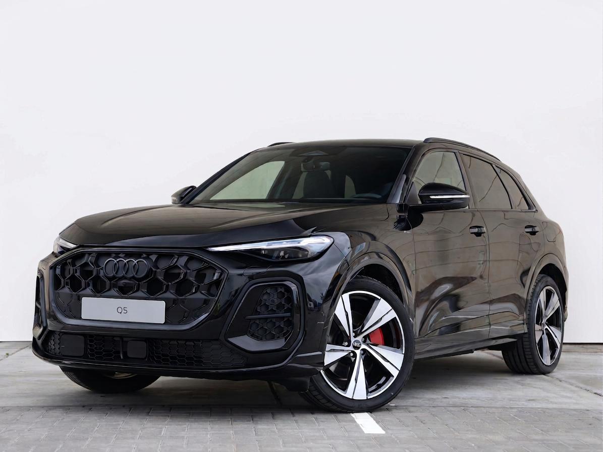 Audi Q5 S edition Competition e-hybrid 270 kW / 367 PK SUV