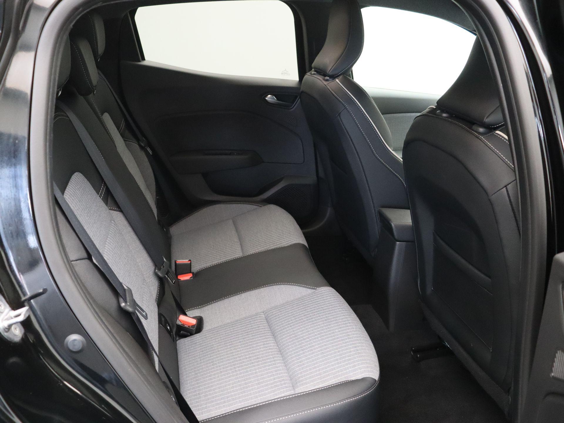 Renault Clio E-Tech Full Hybrid 145pk techno - Afbeelding 9