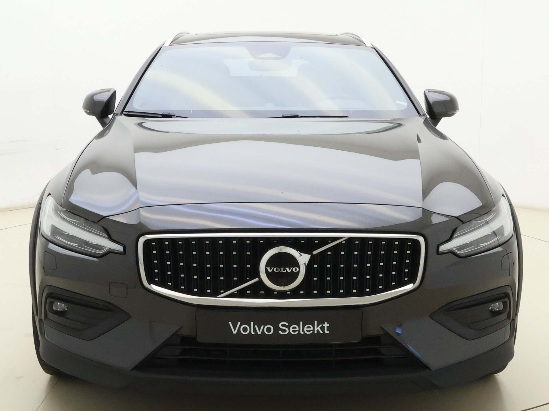 Volvo V60 Cross Country B5 AWD Pro - Afbeelding 3