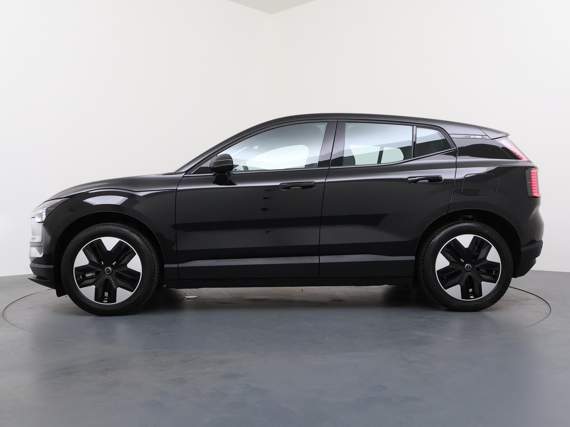 Volvo EX30 Single Motor Extended Range Core 69 kWh - Afbeelding 2