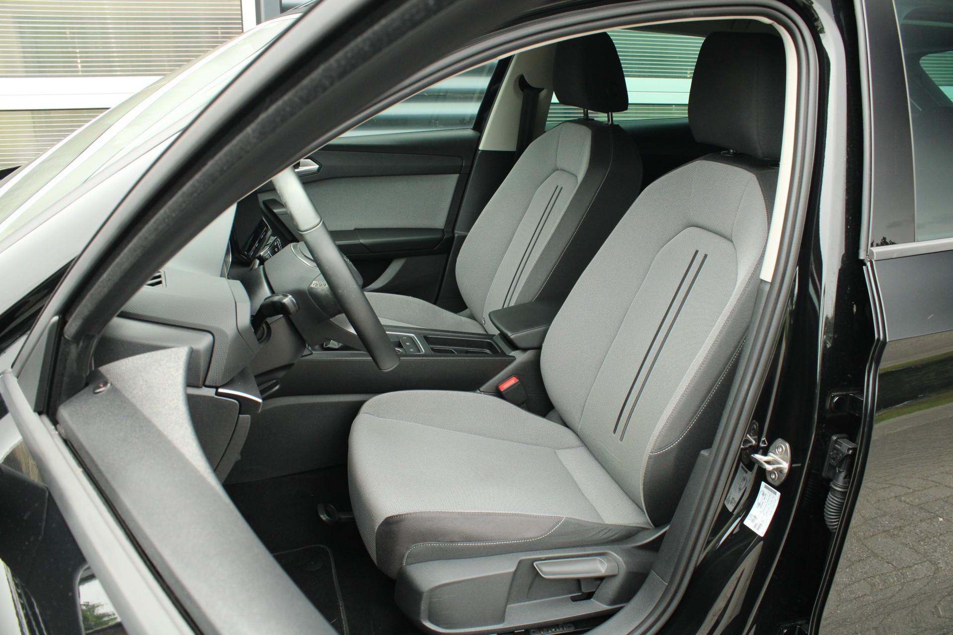 SEAT Leon 1.0 TSI 110pk Style Business Intense - Afbeelding 4