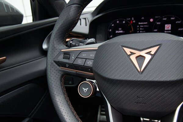 cruise control adaptief met Stop&Go en stuurhulp cruise control adaptief met Stop&Go en stuurhulp