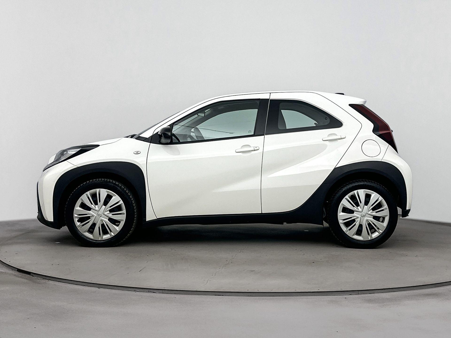 Toyota Aygo X 1.0 VVT-i MT PLAY - Afbeelding 4