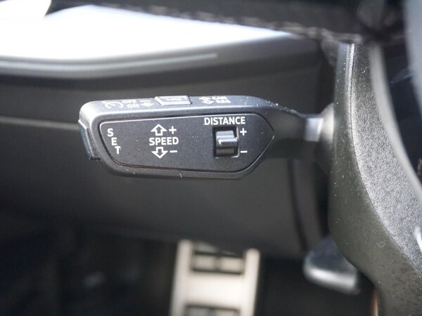 cruise control adaptief met Stop&Go cruise control adaptief met Stop&Go